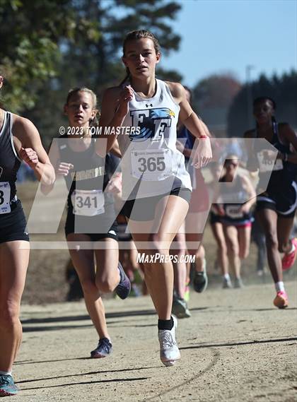 Thumbnail 1 in NCHSAA 3A Championship photogallery.