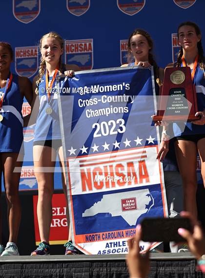 Thumbnail 2 in NCHSAA 3A Championship photogallery.