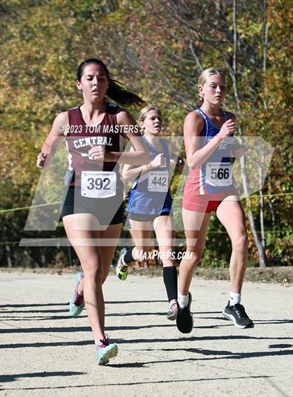 Thumbnail 3 in NCHSAA 3A Championship photogallery.
