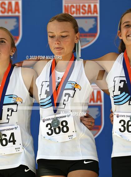 Thumbnail 2 in NCHSAA 3A Championship photogallery.