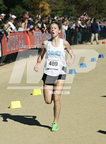 Thumbnail 1 in NCHSAA 3A Championship photogallery.