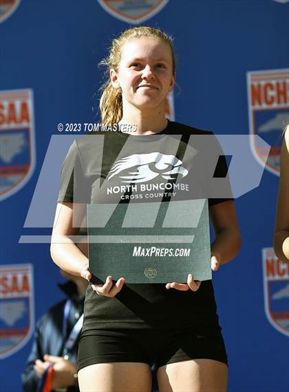 Thumbnail 1 in NCHSAA 3A Championship photogallery.