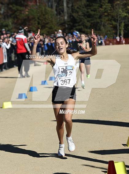 Thumbnail 1 in NCHSAA 3A Championship photogallery.