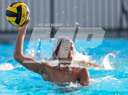 Thumbnail 2 in Long Beach Poly @ Crespi photogallery.