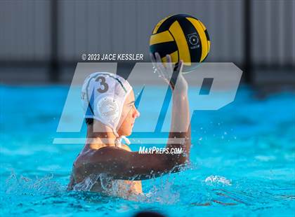 Thumbnail 1 in Long Beach Poly @ Crespi photogallery.