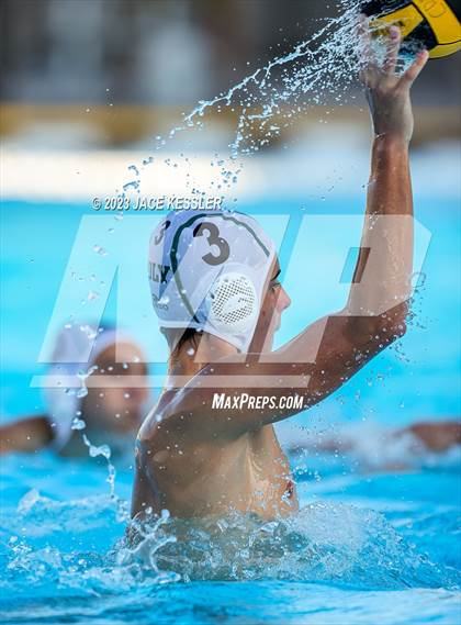 Thumbnail 3 in Long Beach Poly @ Crespi photogallery.