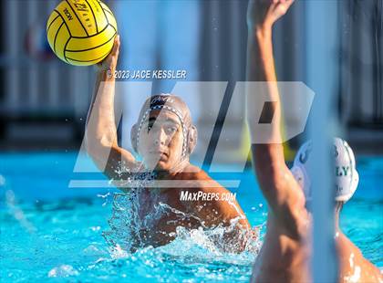 Thumbnail 1 in Long Beach Poly @ Crespi photogallery.