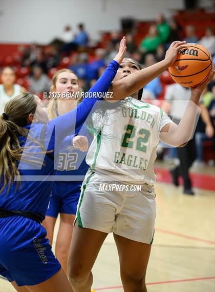 Thumbnail 2 in Greene County Tech vs. Dierks (Cavenaugh Classic) photogallery.