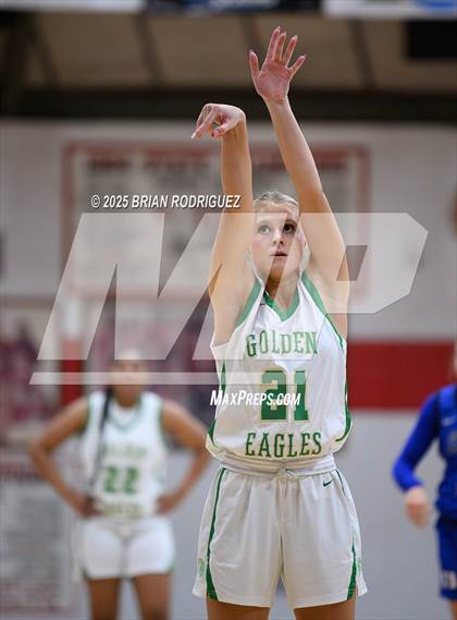 Thumbnail 2 in Greene County Tech vs. Dierks (Cavenaugh Classic) photogallery.