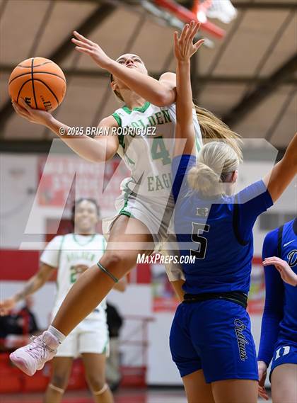 Thumbnail 1 in Greene County Tech vs. Dierks (Cavenaugh Classic) photogallery.