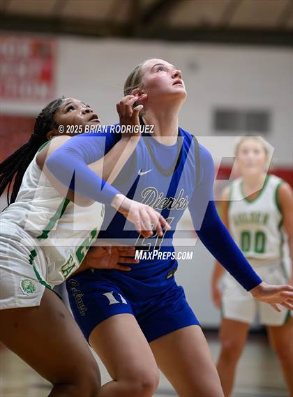 Thumbnail 2 in Greene County Tech vs. Dierks (Cavenaugh Classic) photogallery.