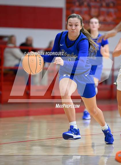 Thumbnail 3 in Greene County Tech vs. Dierks (Cavenaugh Classic) photogallery.