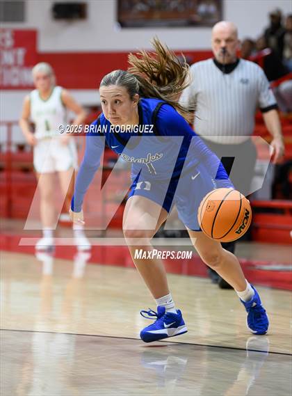 Thumbnail 2 in Greene County Tech vs. Dierks (Cavenaugh Classic) photogallery.