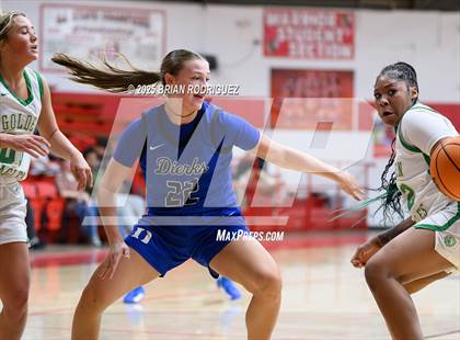 Thumbnail 2 in Greene County Tech vs. Dierks (Cavenaugh Classic) photogallery.