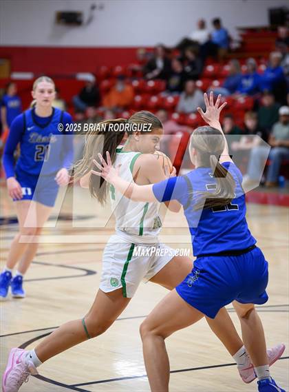 Thumbnail 2 in Greene County Tech vs. Dierks (Cavenaugh Classic) photogallery.