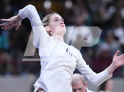 Thumbnail 1 in Evergreen vs. Cheyenne Mountain (CHSAA 4A Playoff) photogallery.
