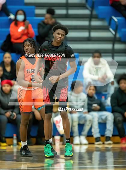 Thumbnail 2 in Benton Harbor vs. Edison Academy photogallery.