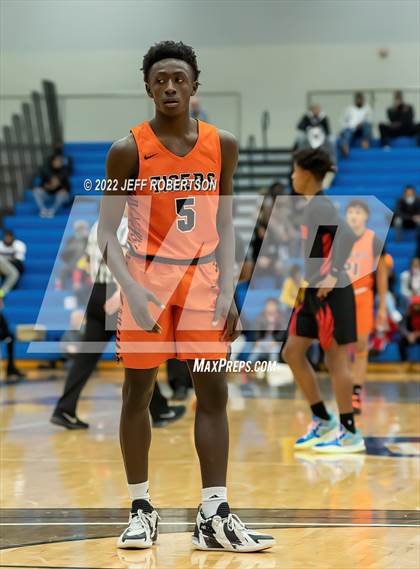 Thumbnail 2 in Benton Harbor vs. Edison Academy photogallery.