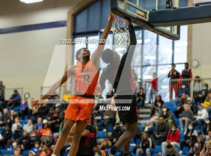 Thumbnail 3 in Benton Harbor vs. Edison Academy photogallery.