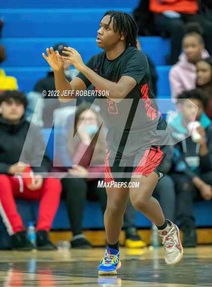 Thumbnail 3 in Benton Harbor vs. Edison Academy photogallery.
