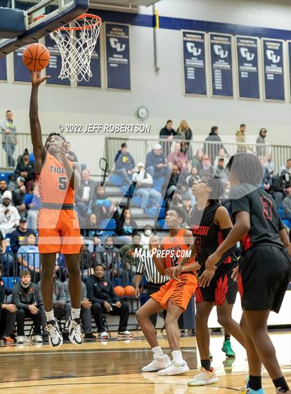Thumbnail 1 in Benton Harbor vs. Edison Academy photogallery.