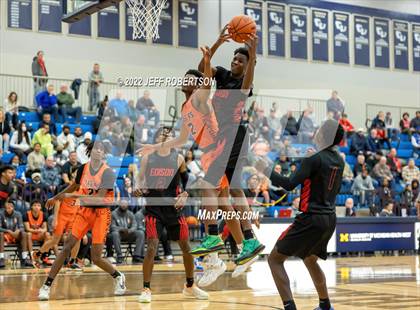 Thumbnail 3 in Benton Harbor vs. Edison Academy photogallery.