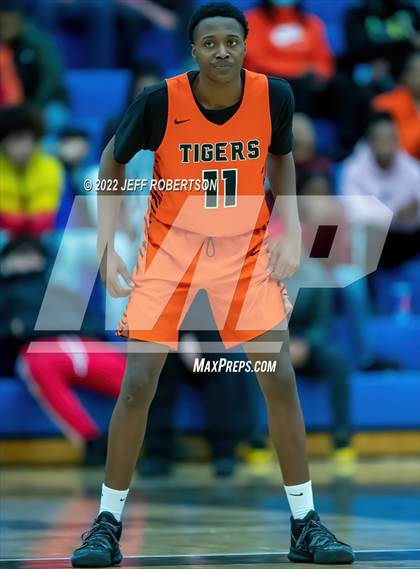 Thumbnail 1 in Benton Harbor vs. Edison Academy photogallery.