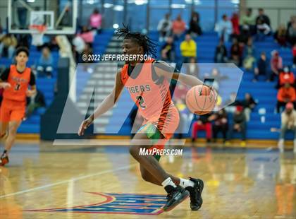Thumbnail 2 in Benton Harbor vs. Edison Academy photogallery.