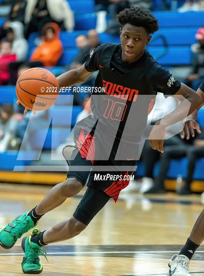 Thumbnail 2 in Benton Harbor vs. Edison Academy photogallery.