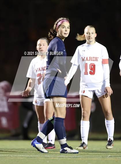 Thumbnail 2 in Warde vs. Staples (CIAC Class LL Semifinal round) photogallery.