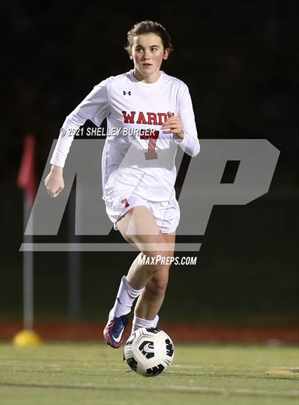 Thumbnail 2 in Warde vs. Staples (CIAC Class LL Semifinal round) photogallery.