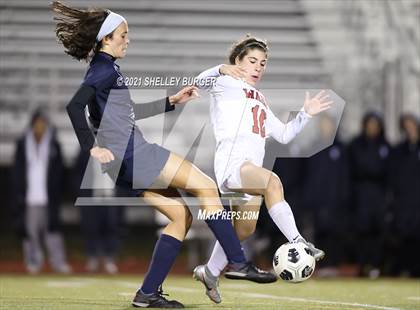 Thumbnail 2 in Warde vs. Staples (CIAC Class LL Semifinal round) photogallery.