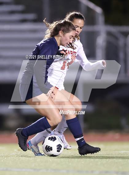 Thumbnail 1 in Warde vs. Staples (CIAC Class LL Semifinal round) photogallery.