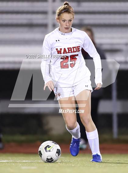 Thumbnail 1 in Warde vs. Staples (CIAC Class LL Semifinal round) photogallery.