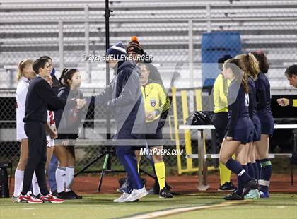 Thumbnail 1 in Warde vs. Staples (CIAC Class LL Semifinal round) photogallery.