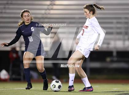 Thumbnail 2 in Warde vs. Staples (CIAC Class LL Semifinal round) photogallery.