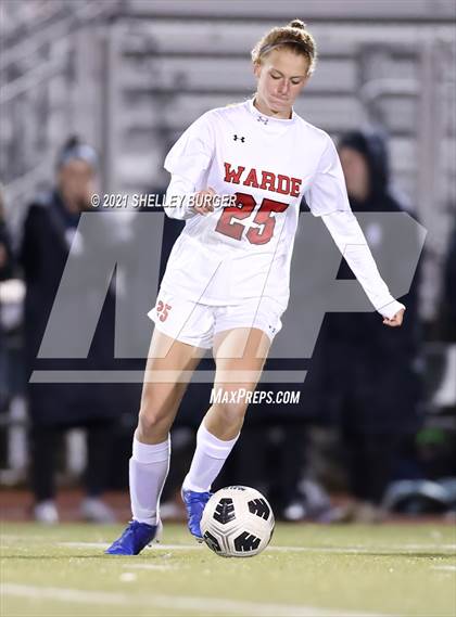 Thumbnail 3 in Warde vs. Staples (CIAC Class LL Semifinal round) photogallery.