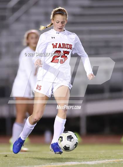Thumbnail 1 in Warde vs. Staples (CIAC Class LL Semifinal round) photogallery.