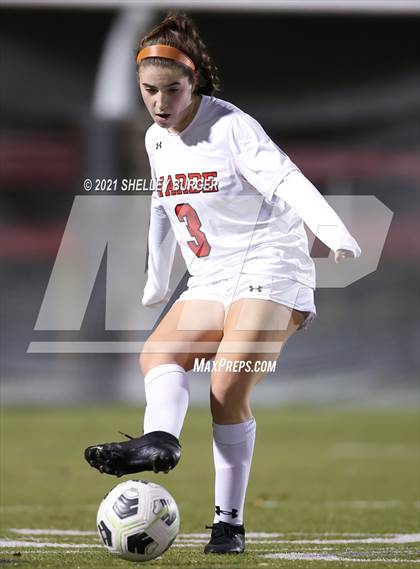 Thumbnail 1 in Warde vs. Staples (CIAC Class LL Semifinal round) photogallery.