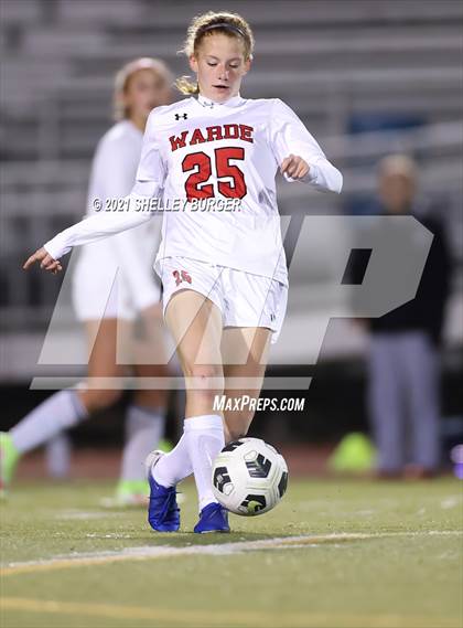 Thumbnail 3 in Warde vs. Staples (CIAC Class LL Semifinal round) photogallery.