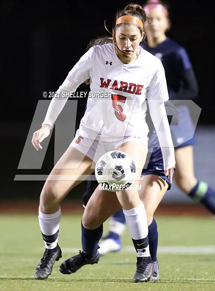 Thumbnail 2 in Warde vs. Staples (CIAC Class LL Semifinal round) photogallery.