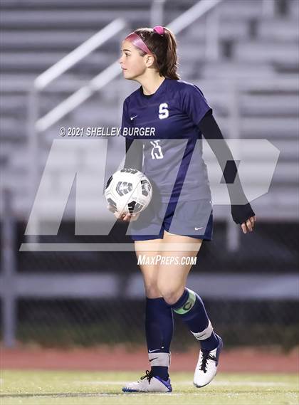Thumbnail 2 in Warde vs. Staples (CIAC Class LL Semifinal round) photogallery.