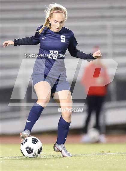 Thumbnail 3 in Warde vs. Staples (CIAC Class LL Semifinal round) photogallery.