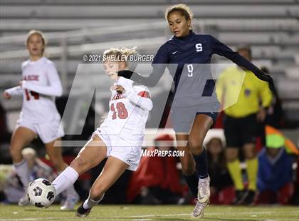 Thumbnail 1 in Warde vs. Staples (CIAC Class LL Semifinal round) photogallery.