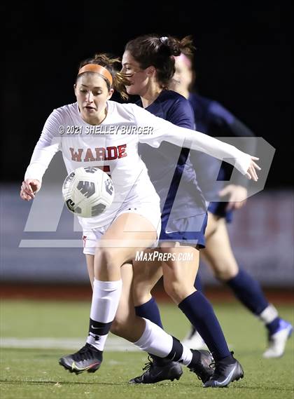 Thumbnail 1 in Warde vs. Staples (CIAC Class LL Semifinal round) photogallery.
