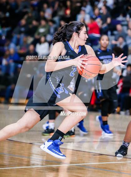 Thumbnail 3 in Windward vs Ribet Academy photogallery.