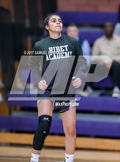 Thumbnail 1 in Windward vs Ribet Academy photogallery.