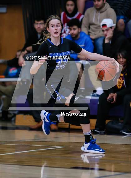 Thumbnail 1 in Windward vs Ribet Academy photogallery.