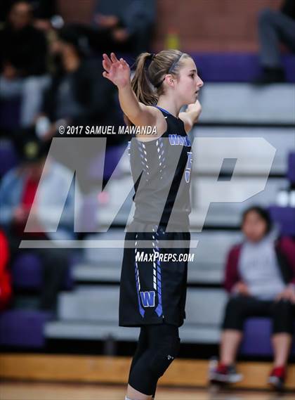 Thumbnail 3 in Windward vs Ribet Academy photogallery.