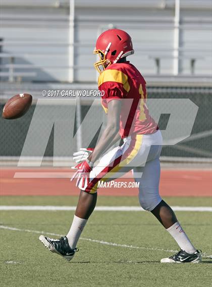 Thumbnail 2 in Hemet @ Shadow Hills photogallery.